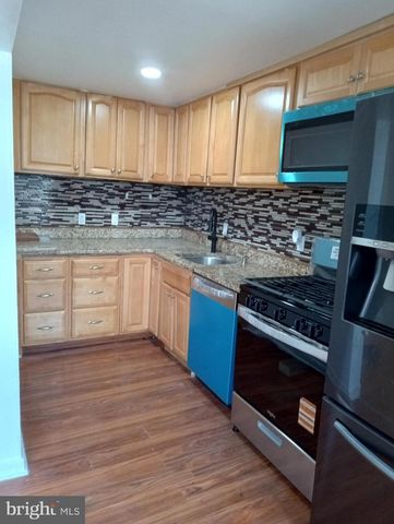 123 SPRING VALLEY RD, Darby, PA 19023