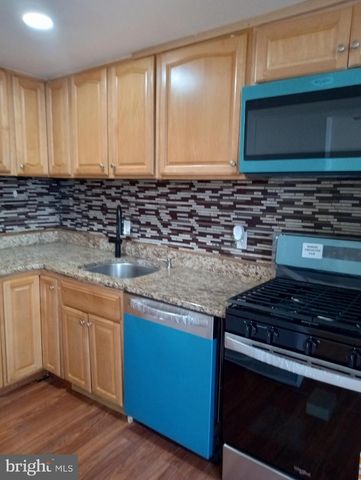 123 SPRING VALLEY RD, Darby, PA 19023