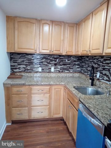 123 SPRING VALLEY RD, Darby, PA 19023