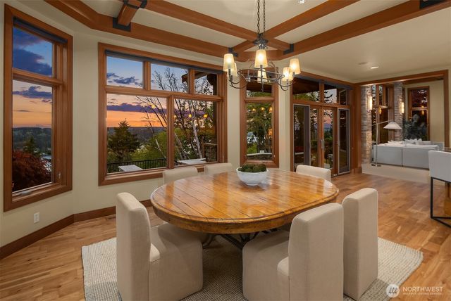 2457 204th Terrace NE, Sammamish, WA 98074