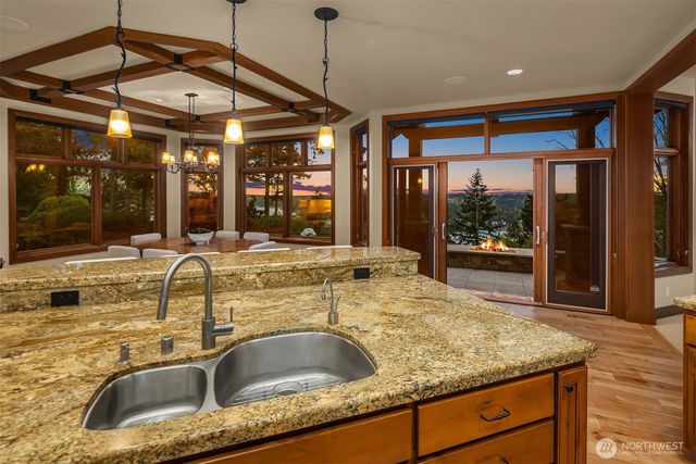 2457 204th Terrace NE, Sammamish, WA 98074