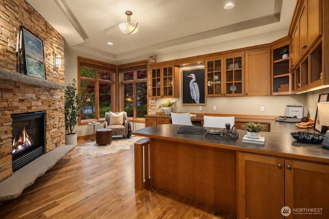 2457 204th Terrace NE, Sammamish, WA 98074