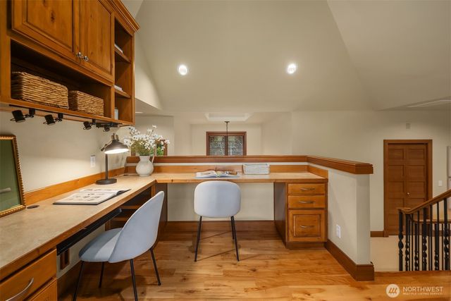 2457 204th Terrace NE, Sammamish, WA 98074