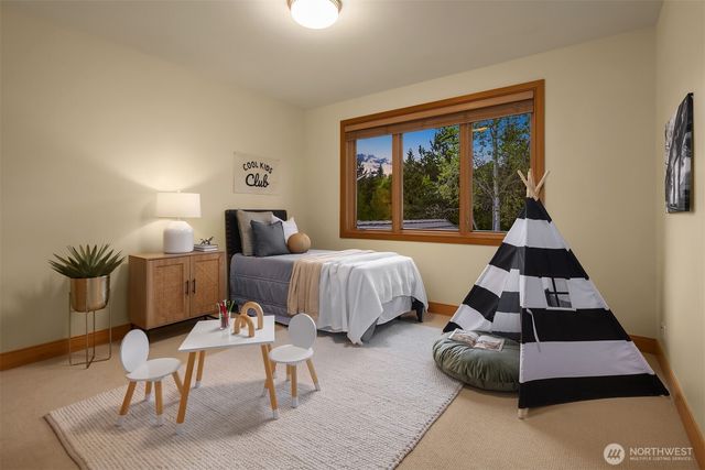 2457 204th Terrace NE, Sammamish, WA 98074