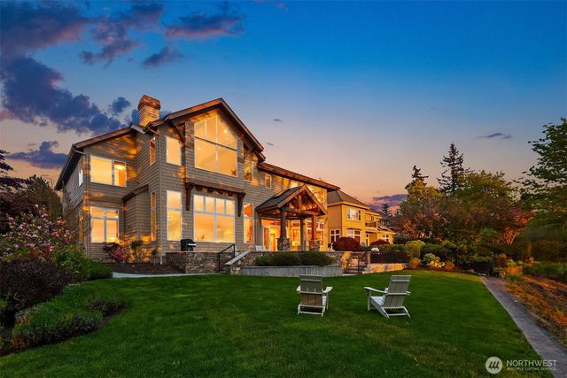 2457 204th Terrace NE, Sammamish, WA 98074