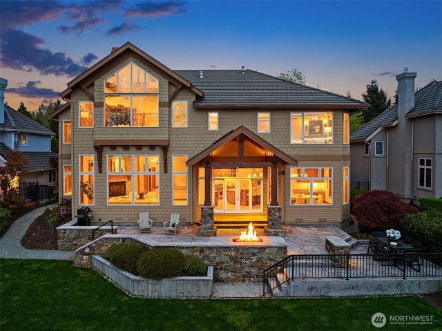 2457 204th Terrace NE, Sammamish, WA 98074