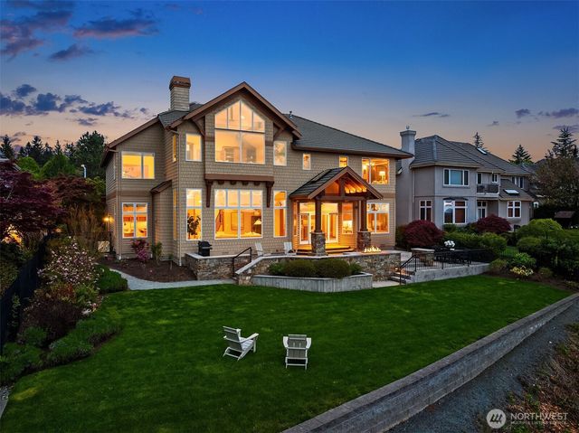 2457 204th Terrace NE, Sammamish, WA 98074