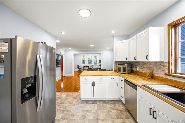 42 N Corona Avenue, Valley Stream, NY 11580