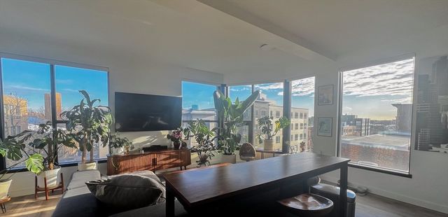 1 Sewall 407, Boston, MA 02120