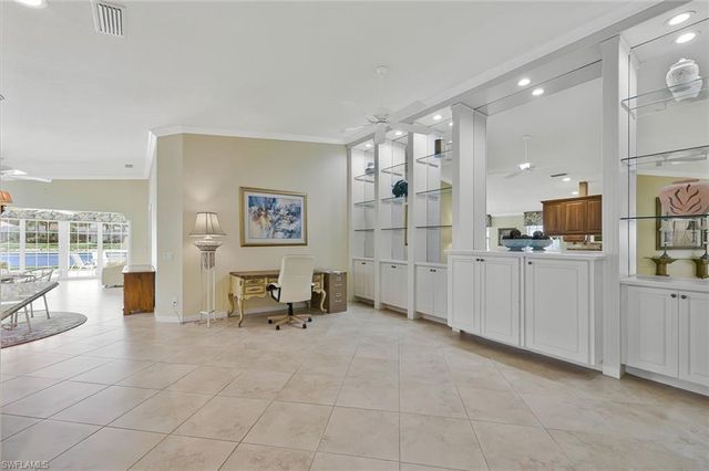 5386 Guadeloupe WAY, Naples, FL 34119