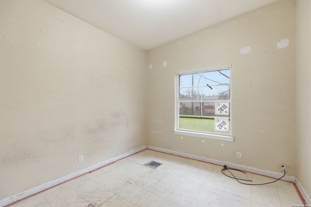 4518 Bernadine Dr, San Antonio, TX 78220