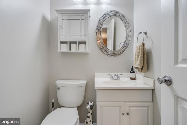 6500 OLD CARRIAGE DR, Alexandria, VA 22315