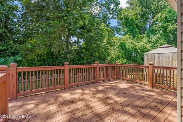 4022 Emerald Spring Pl, Louisville, KY 40245