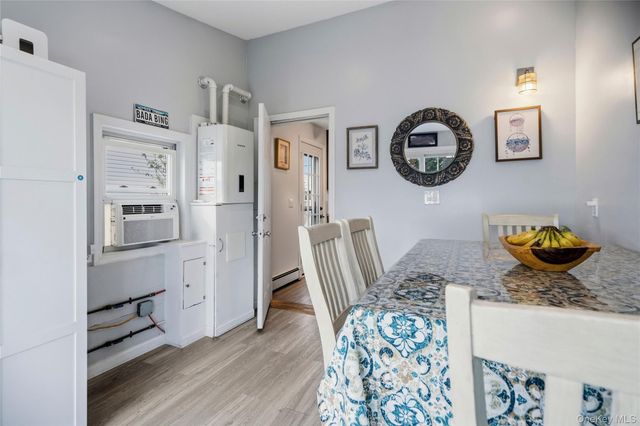 101 Miramar Boulevard, Lindenhurst, NY 11757