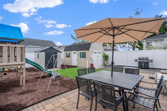 101 Miramar Boulevard, Lindenhurst, NY 11757