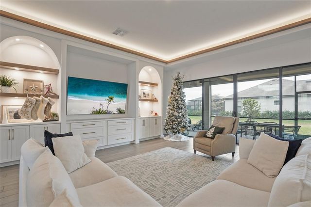 15906 TRADEWIND TERRACE, Lakewood Ranch, FL 34211