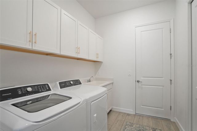 15906 TRADEWIND TERRACE, Lakewood Ranch, FL 34211