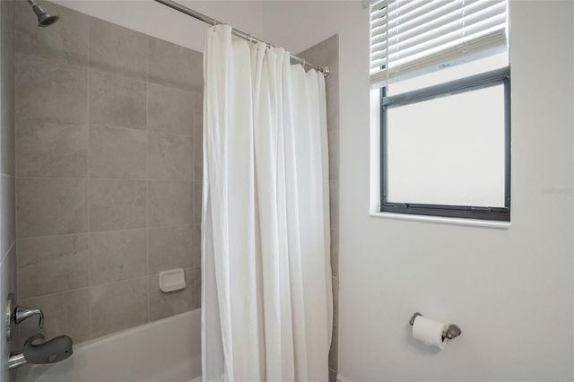 15906 TRADEWIND TERRACE, Lakewood Ranch, FL 34211