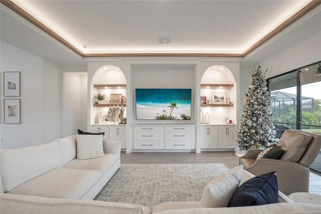 15906 TRADEWIND TERRACE, Lakewood Ranch, FL 34211