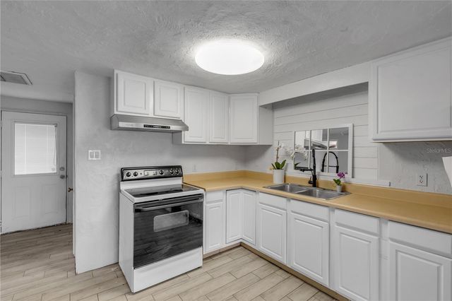 2520 BELMONT AVENUE, New Smyrna Beach, FL 32168