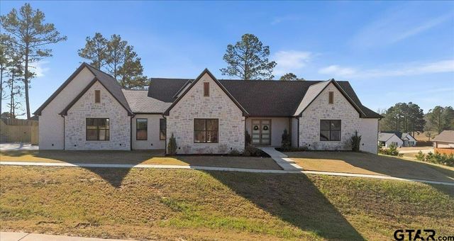 12181 Oak Grove Dr., Tyler, TX 75706