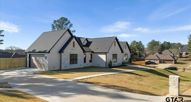 12181 Oak Grove Dr., Tyler, TX 75706