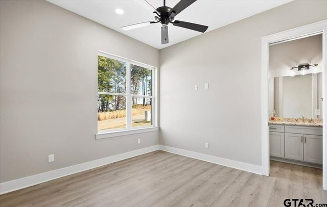 12181 Oak Grove Dr., Tyler, TX 75706