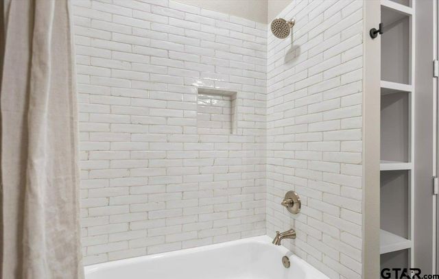 12181 Oak Grove Dr., Tyler, TX 75706