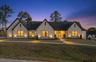 12181 Oak Grove Dr., Tyler, TX 75706
