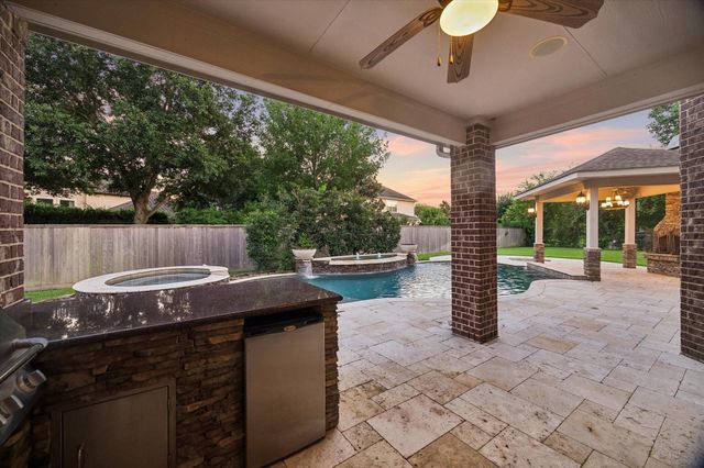 35 N Fremont Ridge Loop, Spring, TX 77389