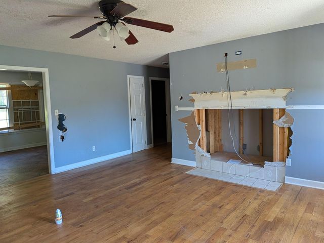 1314 Rainbow Lake Road, Inman, SC 29349