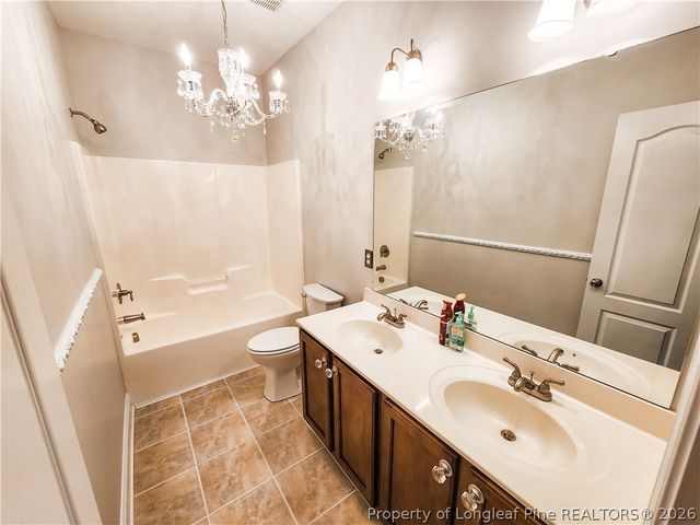 1630 Pristine Lane, Hope Mills, NC 28348