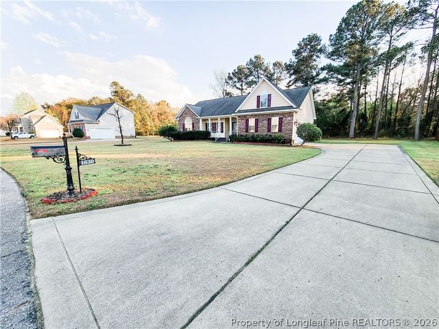 1630 Pristine Lane, Hope Mills, NC 28348