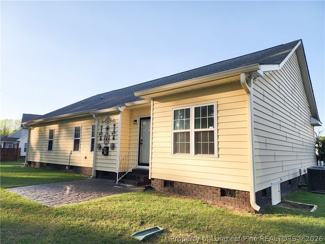 1630 Pristine Lane, Hope Mills, NC 28348