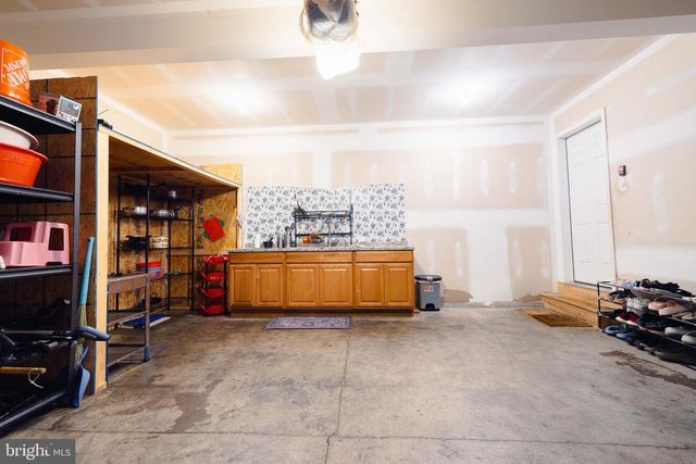 1722 BRADLEY DR, Harrisburg, PA 17110