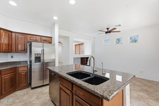 3822 W ADAMANDA Court, Phoenix, AZ 85086