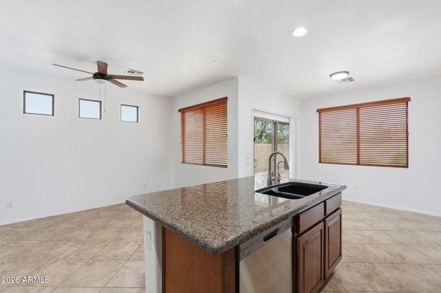3822 W ADAMANDA Court, Phoenix, AZ 85086