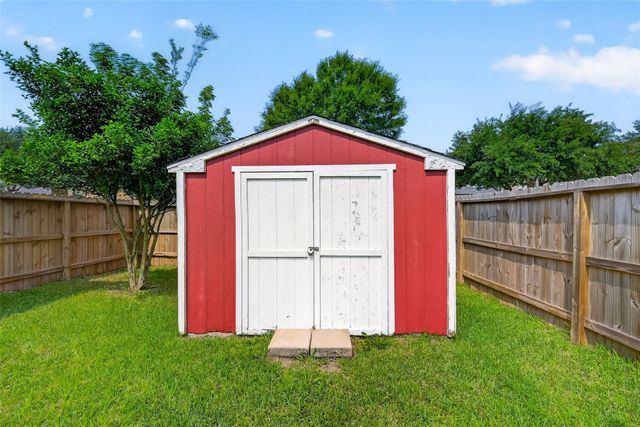 1834 Kessler Park Court, Houston, TX 77047