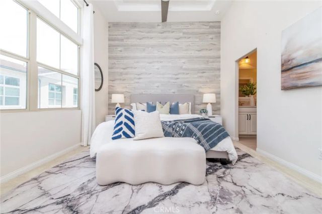 68 Rose Arch, Irvine, CA 92620