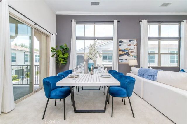 68 Rose Arch, Irvine, CA 92620