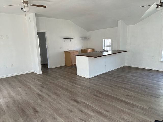 2625 Dunbar St, Corpus Christi, TX 78405