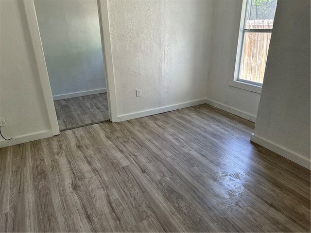 2625 Dunbar St, Corpus Christi, TX 78405