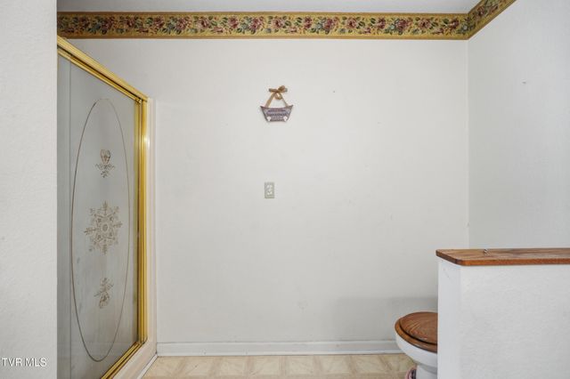 420 Northwest Oak Avenue, Norton, VA 24273