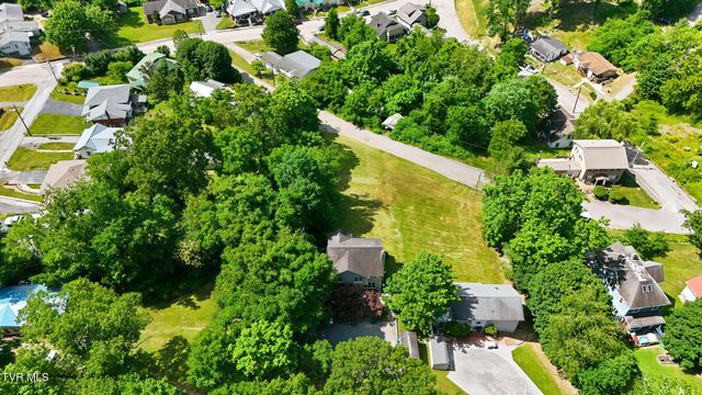 420 Northwest Oak Avenue, Norton, VA 24273