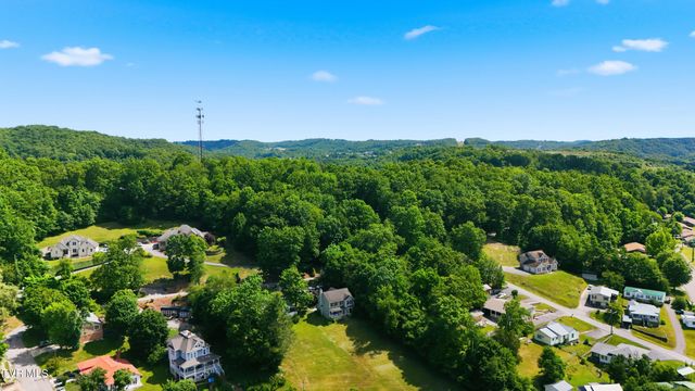 420 Northwest Oak Avenue, Norton, VA 24273