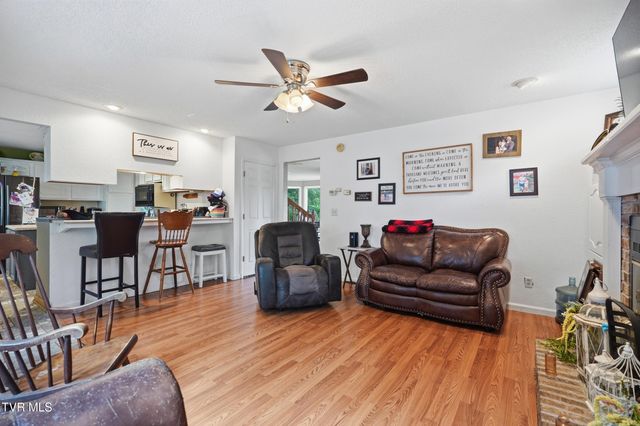 420 Northwest Oak Avenue, Norton, VA 24273