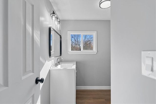 709 West Street, Harrisonville, MO 64701