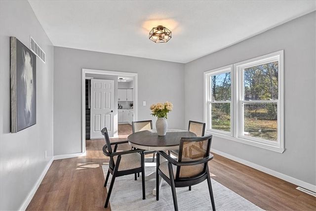 709 West Street, Harrisonville, MO 64701