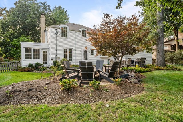 365 Hampshire Lane, Lakewood, IL 60014