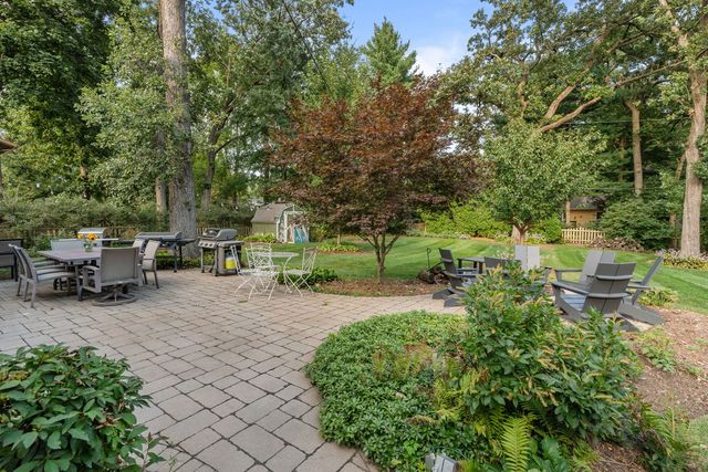 365 Hampshire Lane, Lakewood, IL 60014